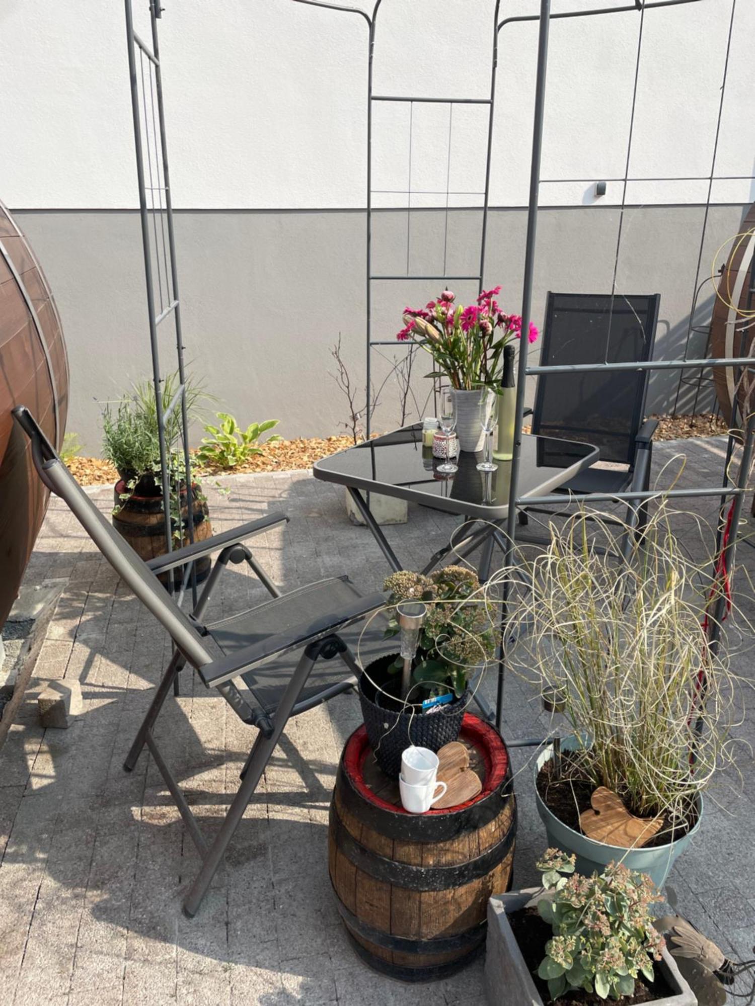 Schlafen Im Weinfass Apartment Ipsheim Luaran gambar