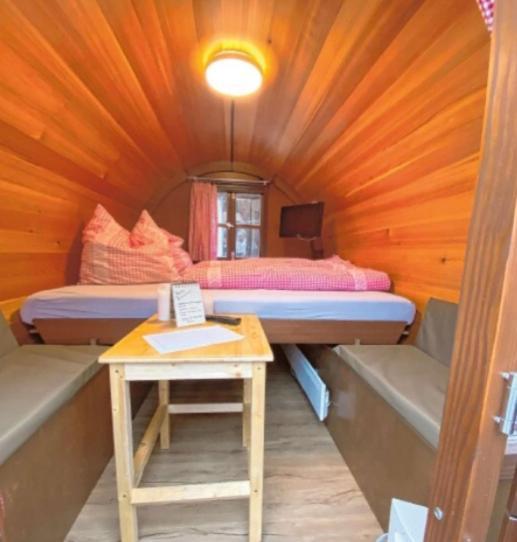 Schlafen Im Weinfass Apartment Ipsheim Luaran gambar