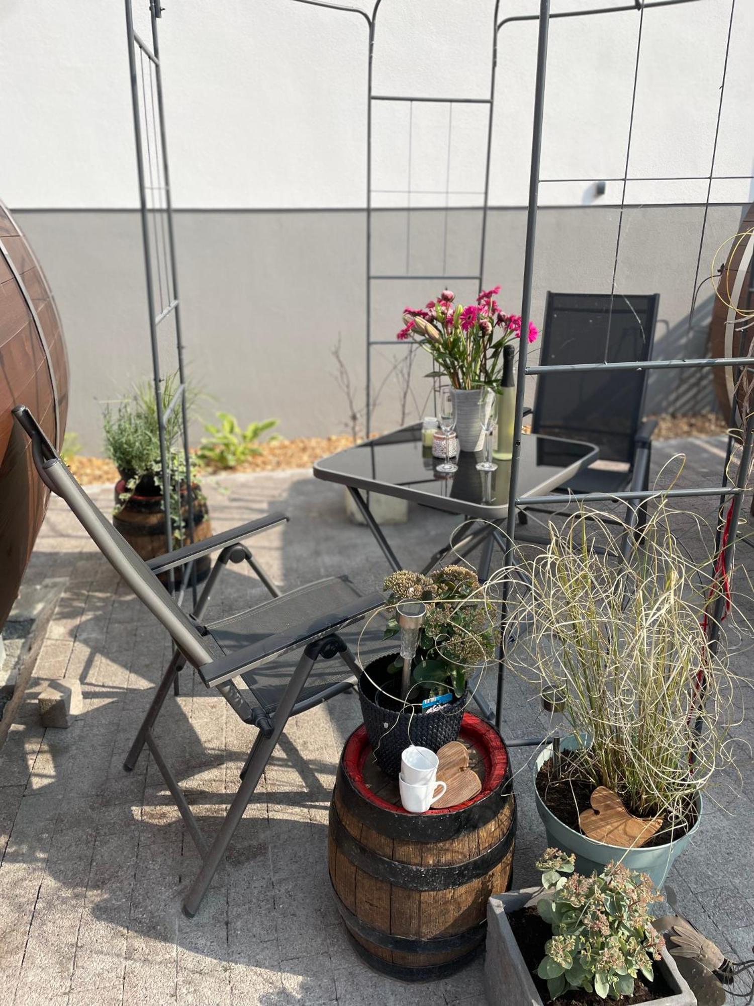 Schlafen Im Weinfass Apartment Ipsheim Luaran gambar
